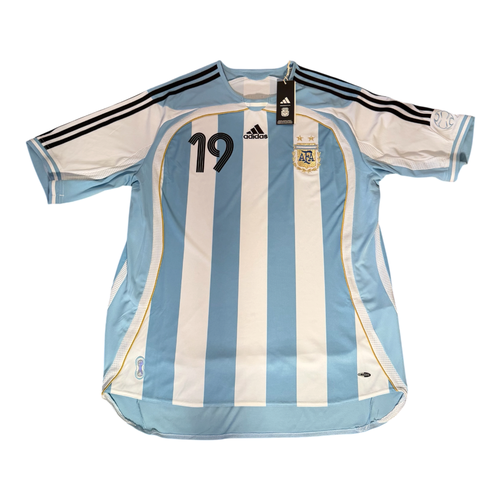 Argentina Home 2006 - Lionel Messi (L)