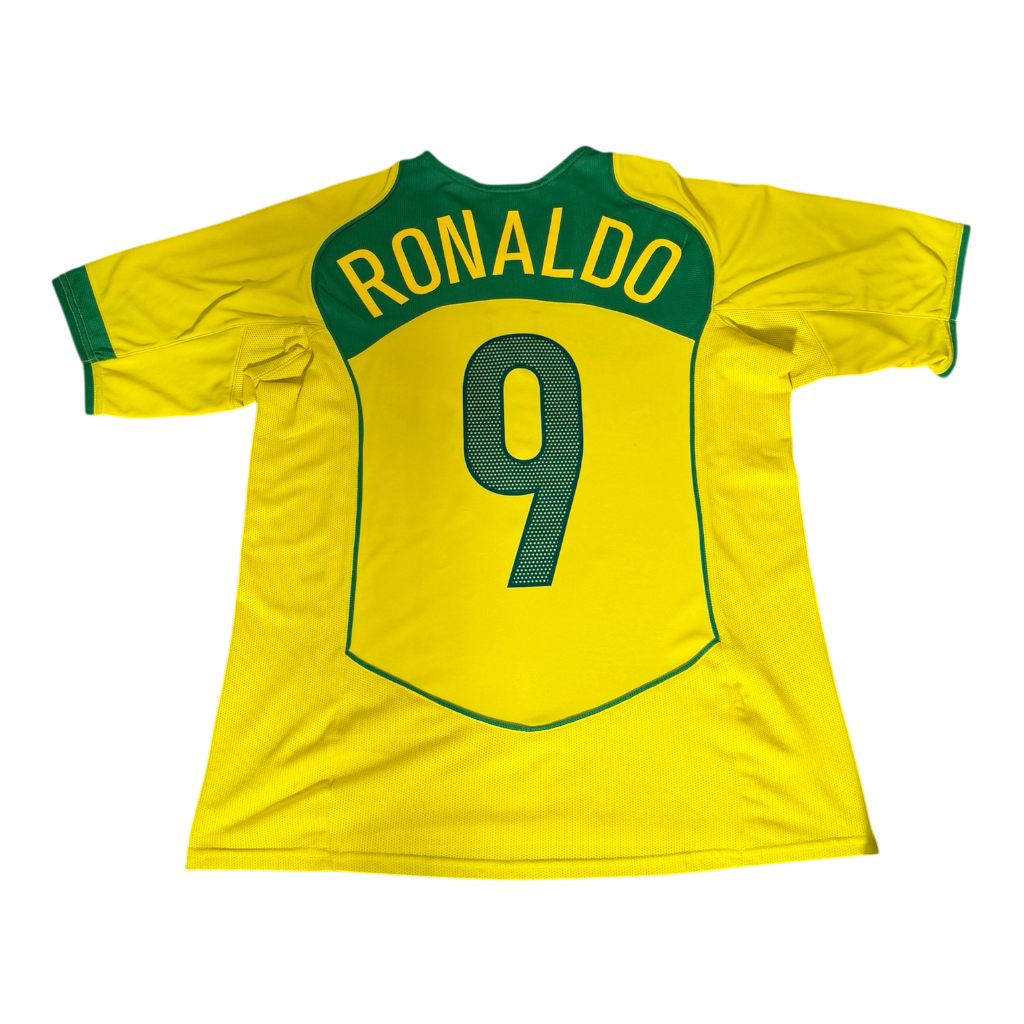 Brazil Home 2004-05 – Ronaldo Nazário (L)