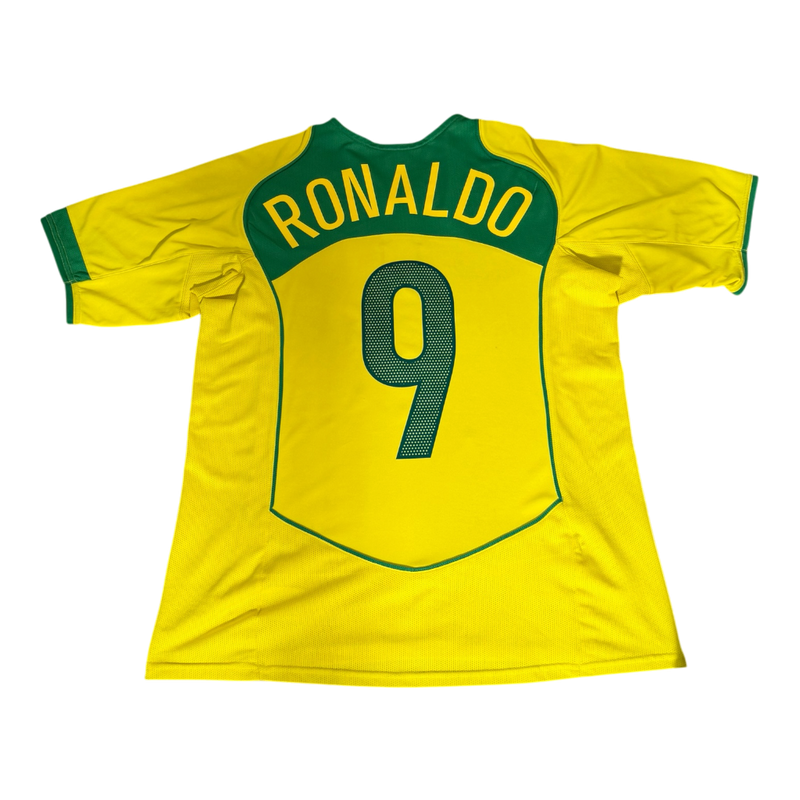 Brazil Home 2004-05 – Ronaldo Nazário (L)